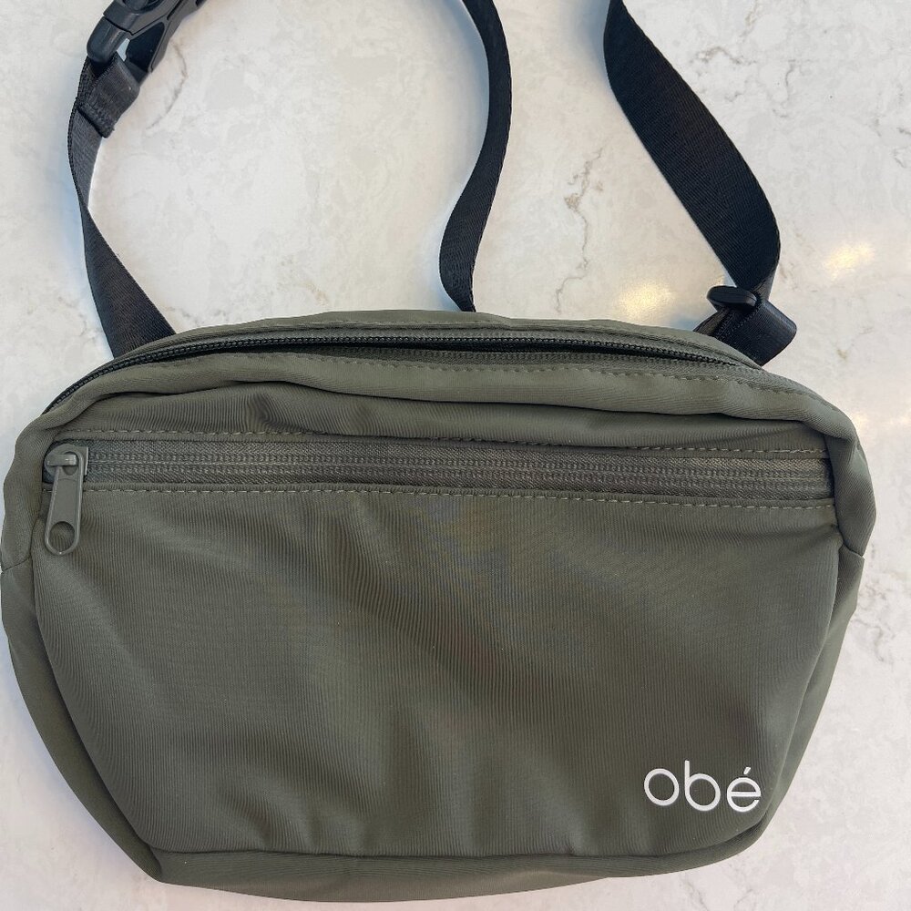OBE' ADJUSTABLE BELT BAG, EUC, OLIVE GREEN & BLACK